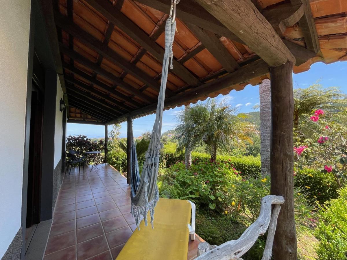 Casas De Campo Do Pomar B&B - Self Check-In Сантана Экстерьер фото