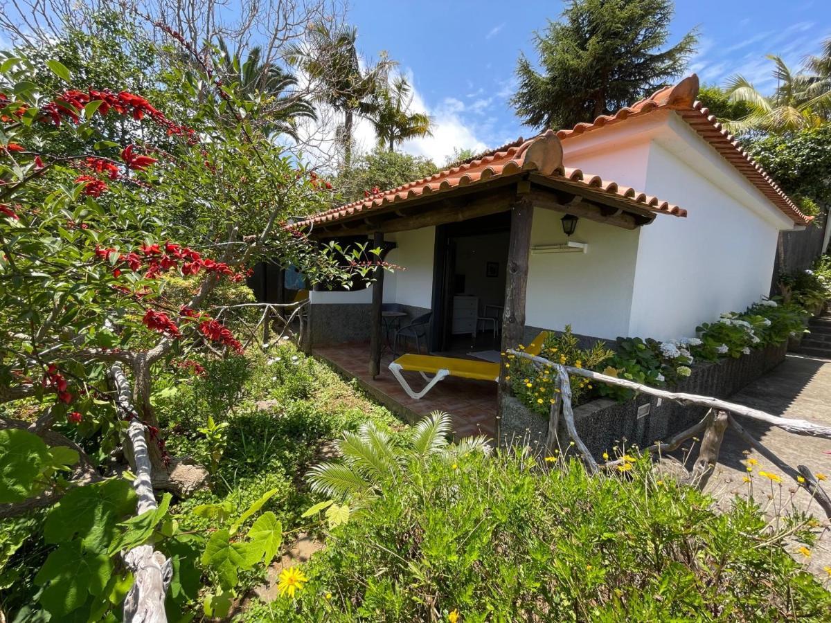 Casas De Campo Do Pomar B&B - Self Check-In Сантана Экстерьер фото