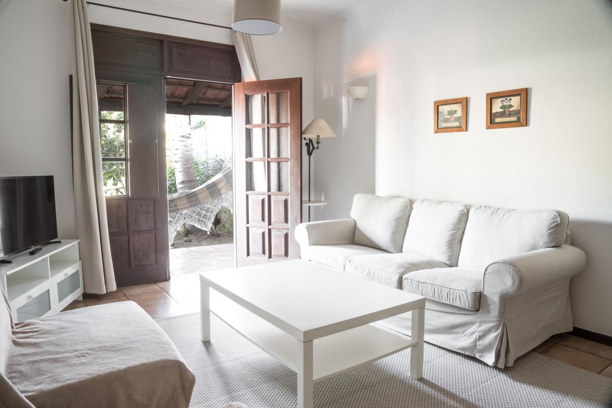Casas De Campo Do Pomar B&B - Self Check-In Сантана Номер фото