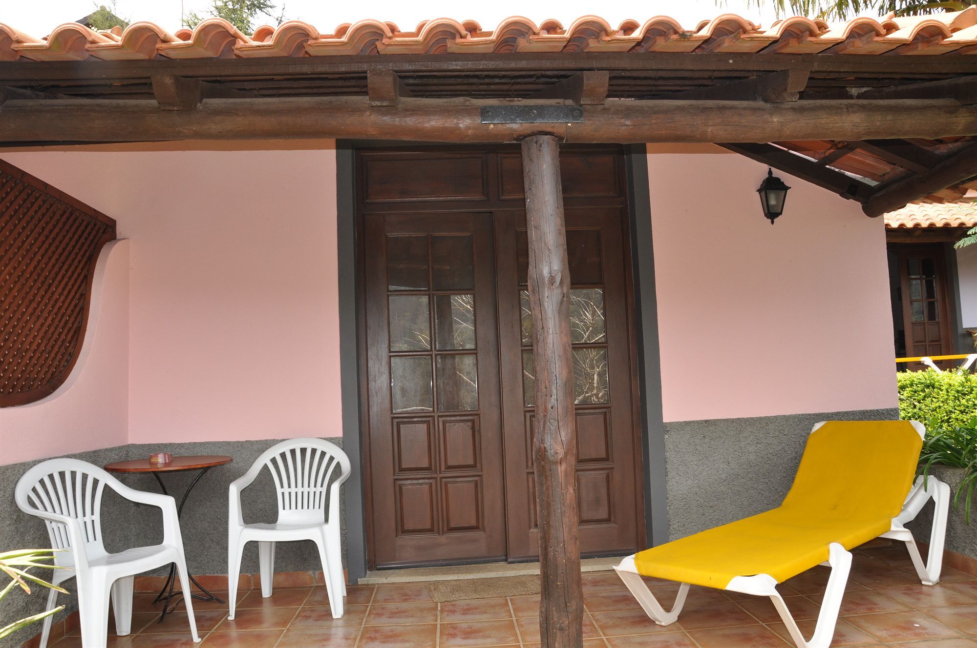 Casas De Campo Do Pomar B&B - Self Check-In Сантана Экстерьер фото